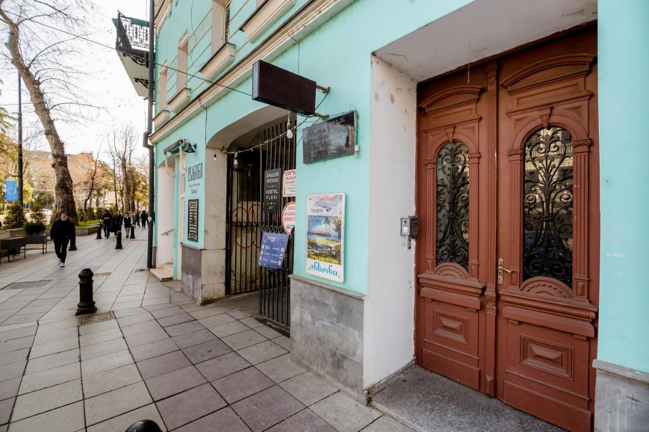 Rustaveli Downtown Aparthotel Tbilisi ภายนอก รูปภาพ