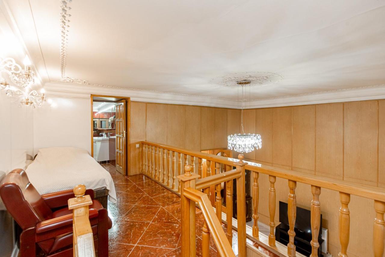 Rustaveli Downtown Aparthotel Tbilisi ภายนอก รูปภาพ