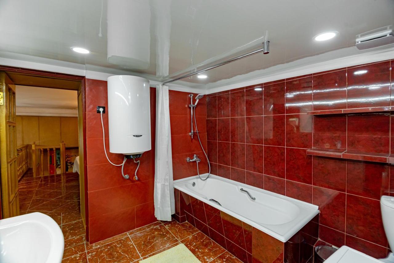 Rustaveli Downtown Aparthotel Tbilisi ภายนอก รูปภาพ